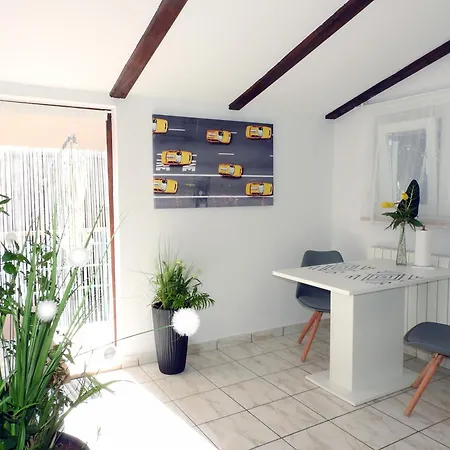 Ines- Stinjan Apartment *